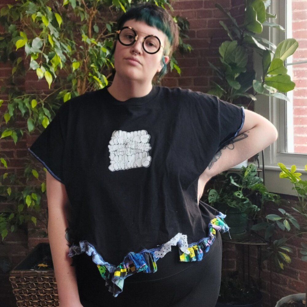 Black Patchwork Ruffle Top (2X) - Picture 4 of 4